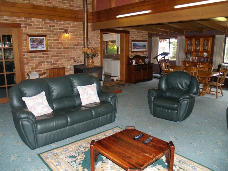 454 Yowrie Rd, Cobargo NSW 2550