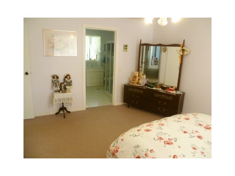 19 Lake Cohen Drive, Kalaru NSW 2550