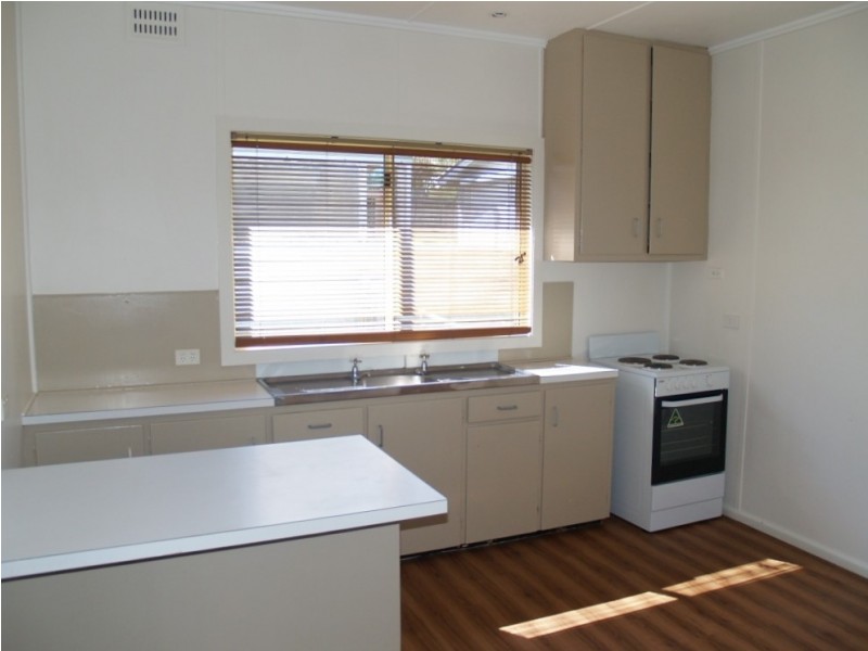 226 Auckland St, Bega NSW 2550