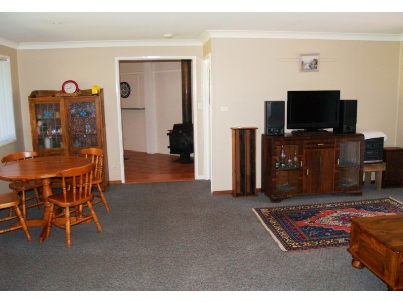 39 Scott St, Wolumla NSW 2550
