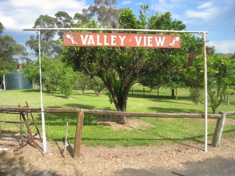 2 Miners Close, Bega NSW 2550