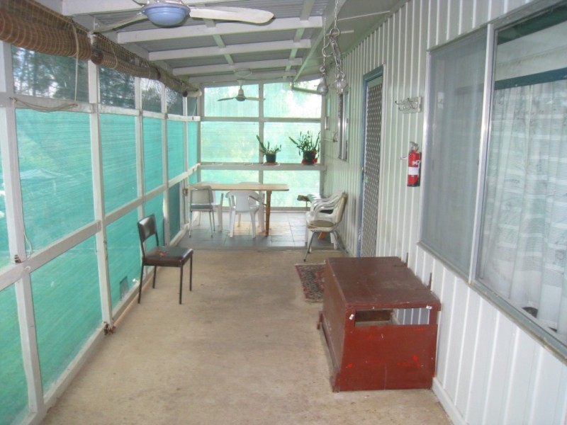 2 Miners Close, Bega NSW 2550