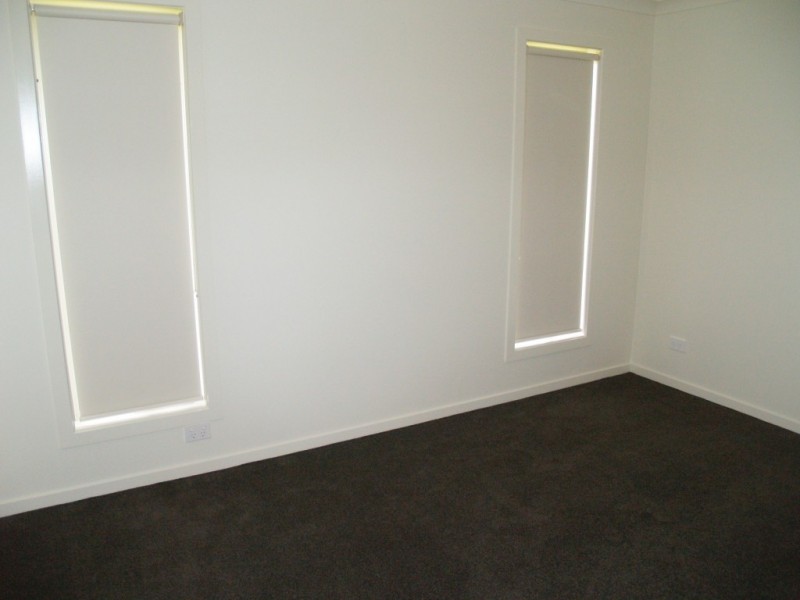 60 Glen Mia Drive, Bega NSW 2550