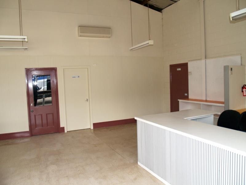 7 Peden St, Bega NSW 2550