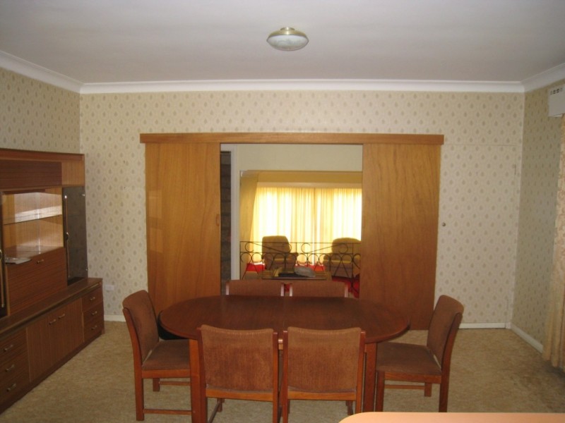 12 Belmore St, Bega NSW 2550