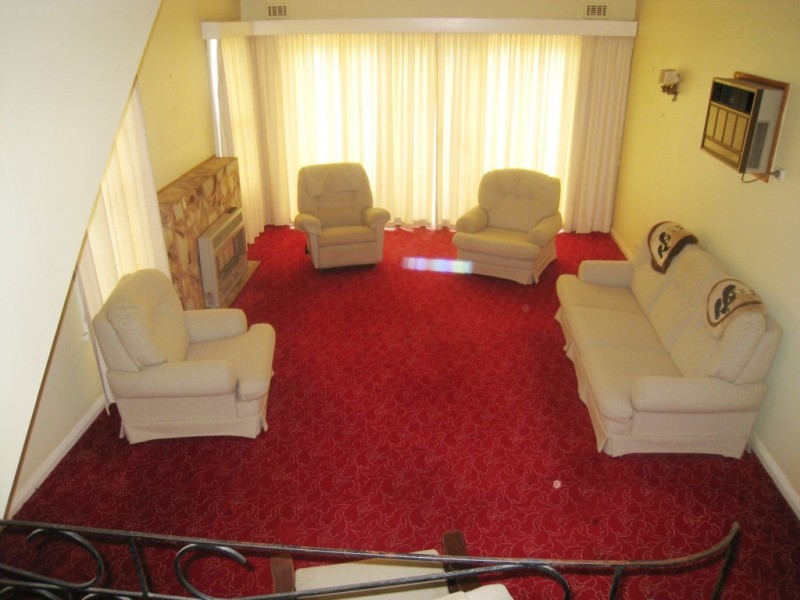 12 Belmore St, Bega NSW 2550