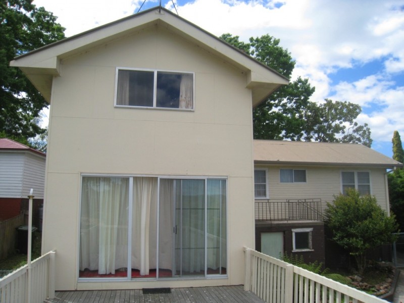 12 Belmore St, Bega NSW 2550