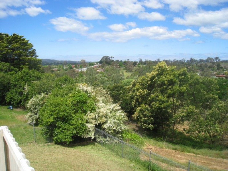 12 Belmore St, Bega NSW 2550