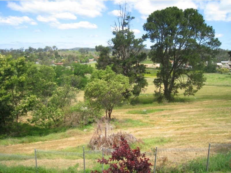 12 Belmore St, Bega NSW 2550