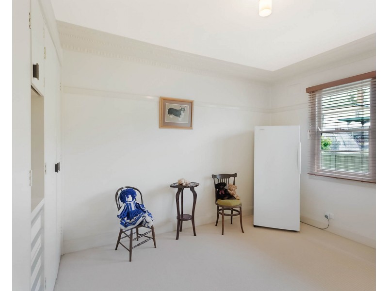 10 – 12 Swan St, Bega NSW 2550