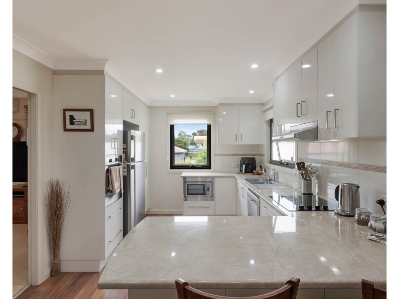 10 – 12 Swan St, Bega NSW 2550