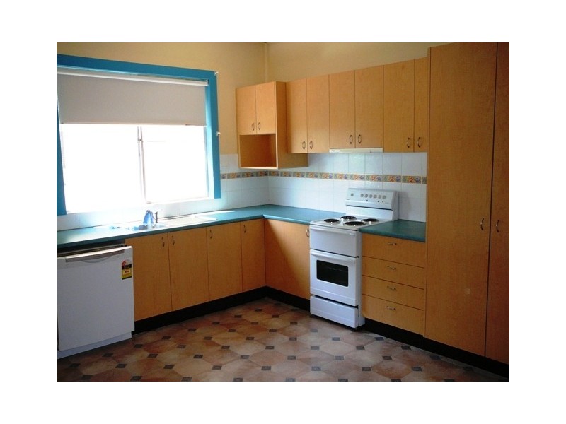 10 Little Church St, Bega NSW 2550