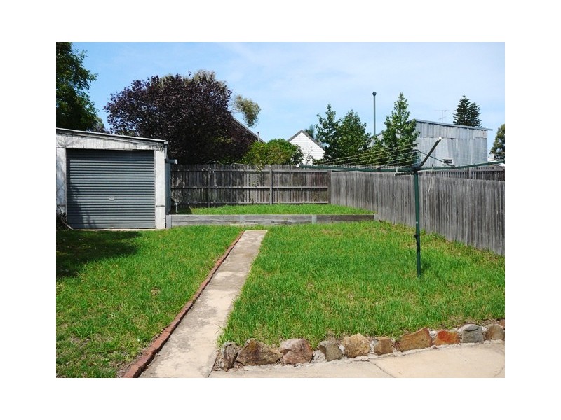 10 Little Church St, Bega NSW 2550