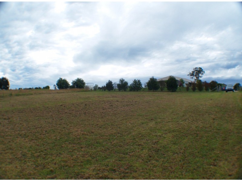 61 Glen Mia Drive, Bega NSW 2550