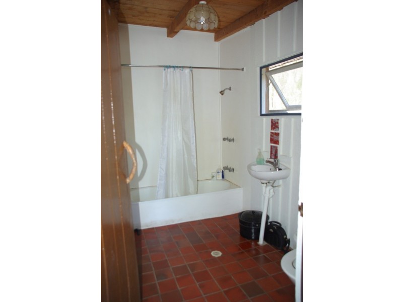 1827 Sapphire Coast Drive, Wallagoot NSW 2550