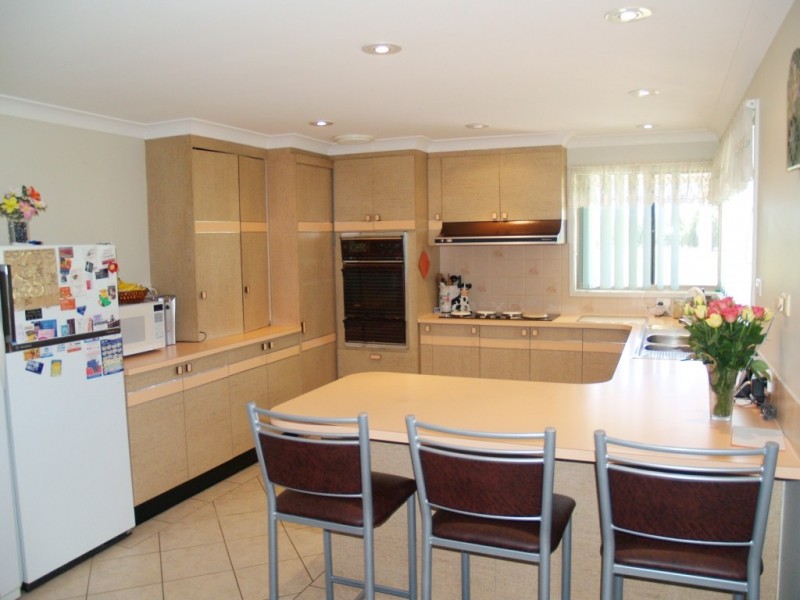 17 Kooringal Place, Bega NSW 2550