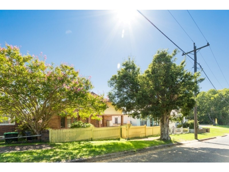 73 Bega St, Bega NSW 2550