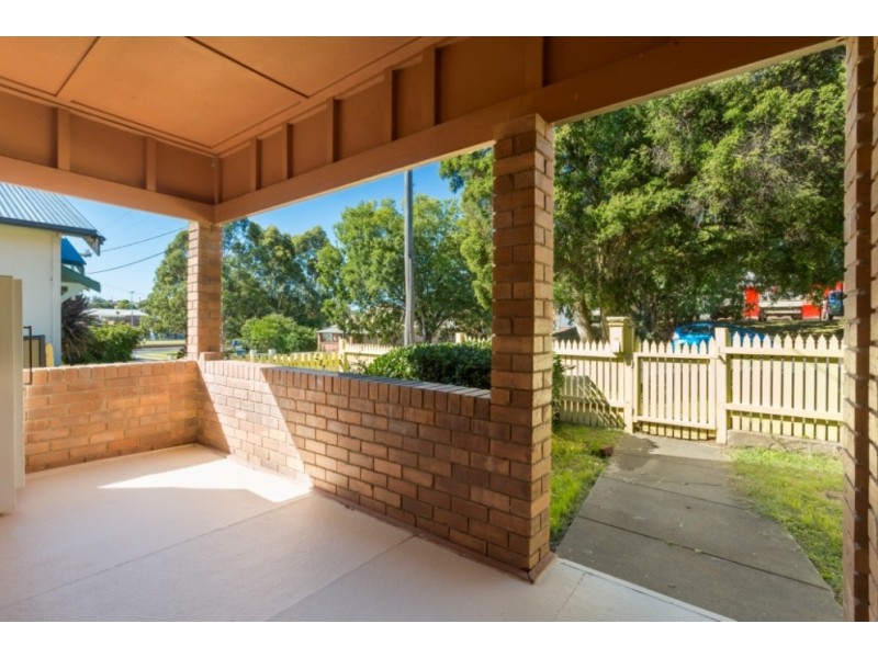 73 Bega St, Bega NSW 2550