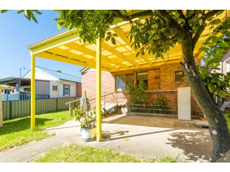 73 Bega St, Bega NSW 2550