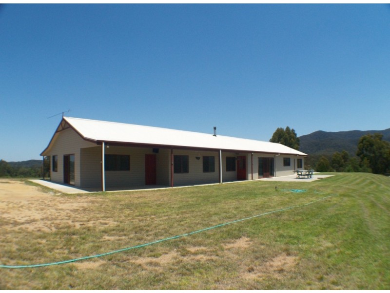 807 Warrigal Range Rd, Brogo NSW 2550
