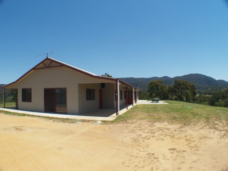 807 Warrigal Range Rd, Brogo NSW 2550