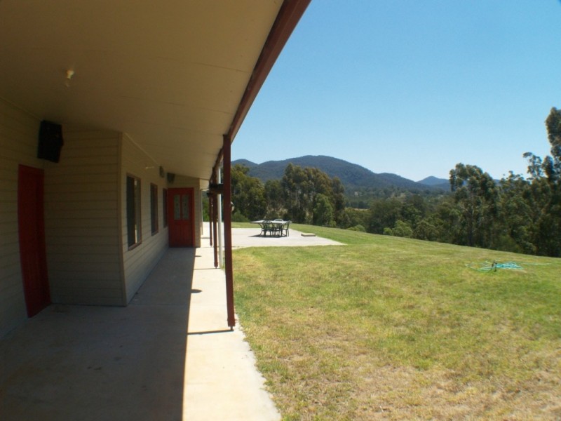 807 Warrigal Range Rd, Brogo NSW 2550