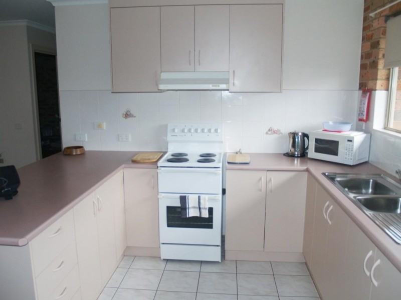 Unit 3/ 16-18 Little Bega St, Bega NSW 2550