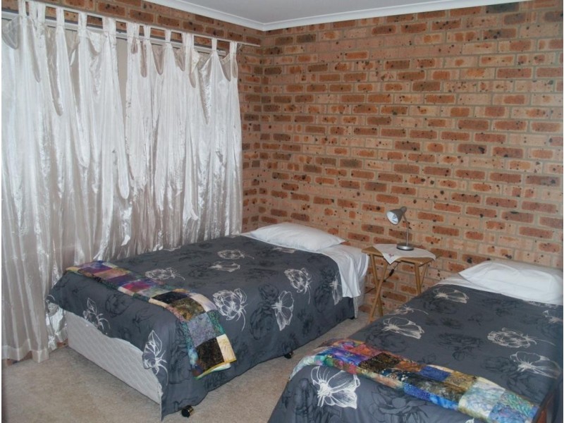 Unit 3/ 16-18 Little Bega St, Bega NSW 2550