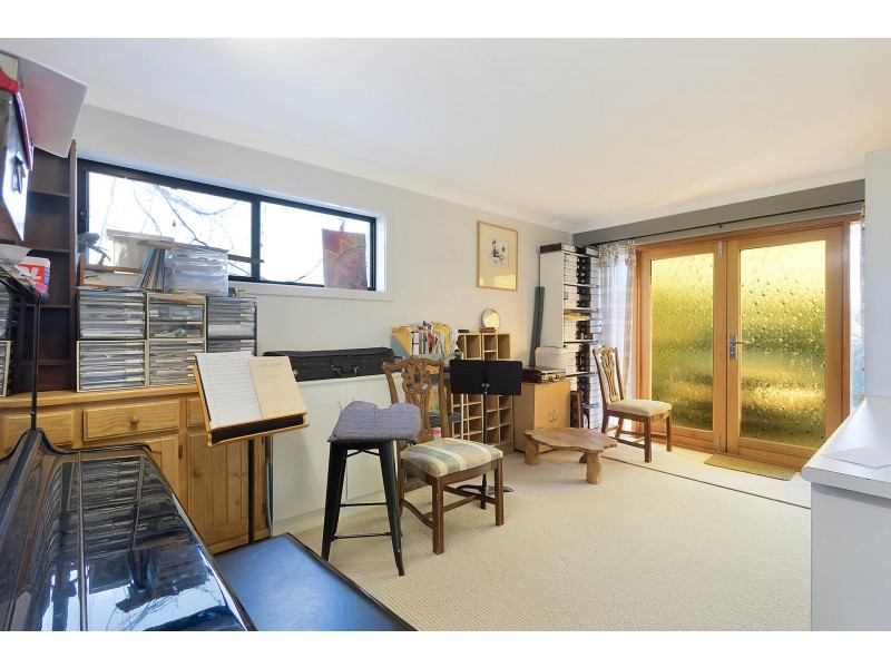 26 Howard Avenue, Bega NSW 2550