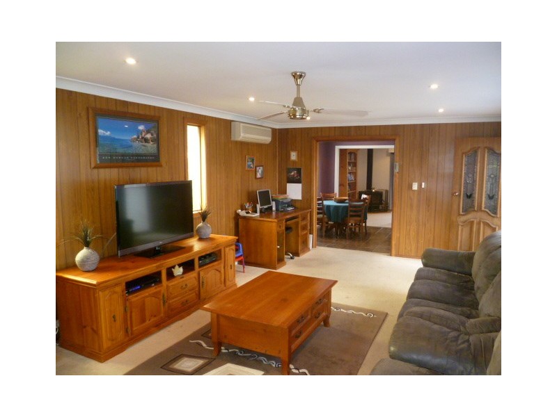 21 Prospect St, Bega NSW 2550