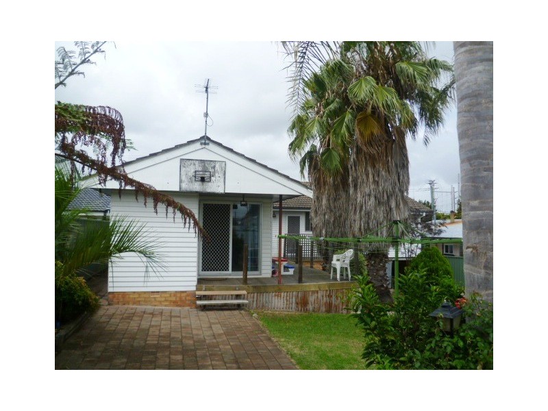 21 Prospect St, Bega NSW 2550