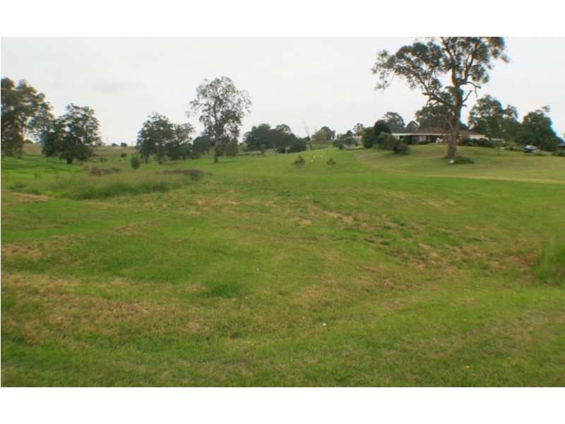 26 Willow Court, Bega NSW 2550