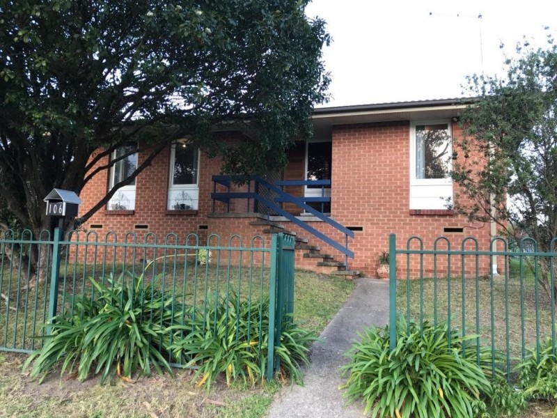 106 East St, Bega NSW 2550