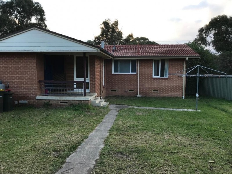 106 East St, Bega NSW 2550