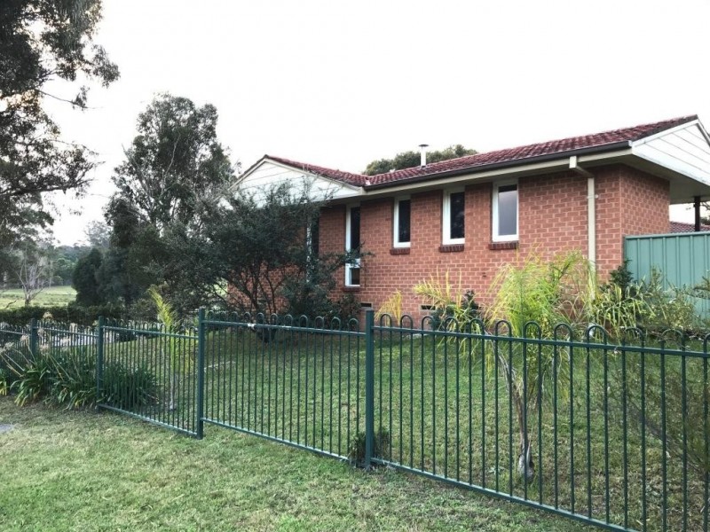 106 East St, Bega NSW 2550