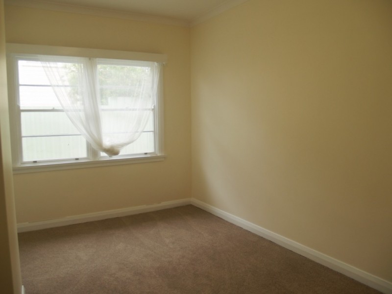 1 Watson St, Bega NSW 2550