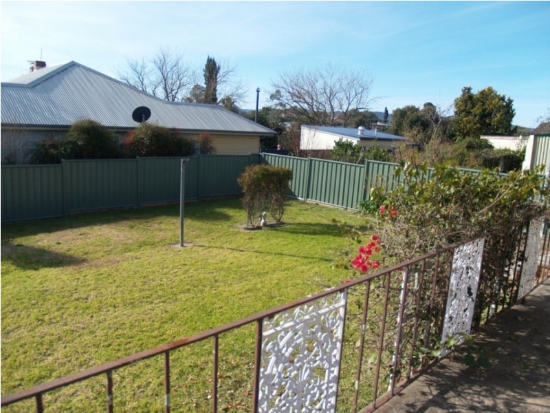 26 Spindler St, Bega NSW 2550