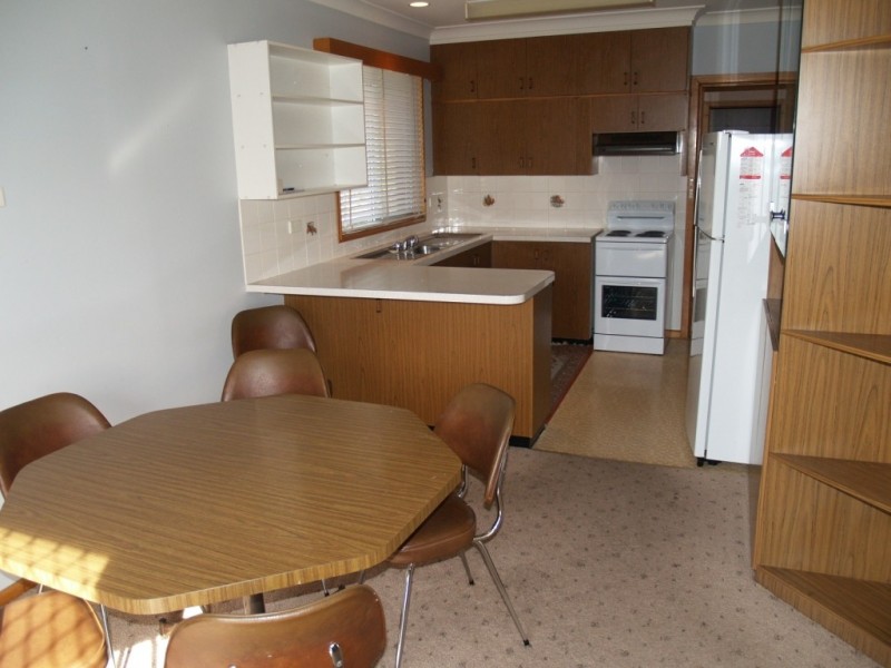 26 Spindler St, Bega NSW 2550