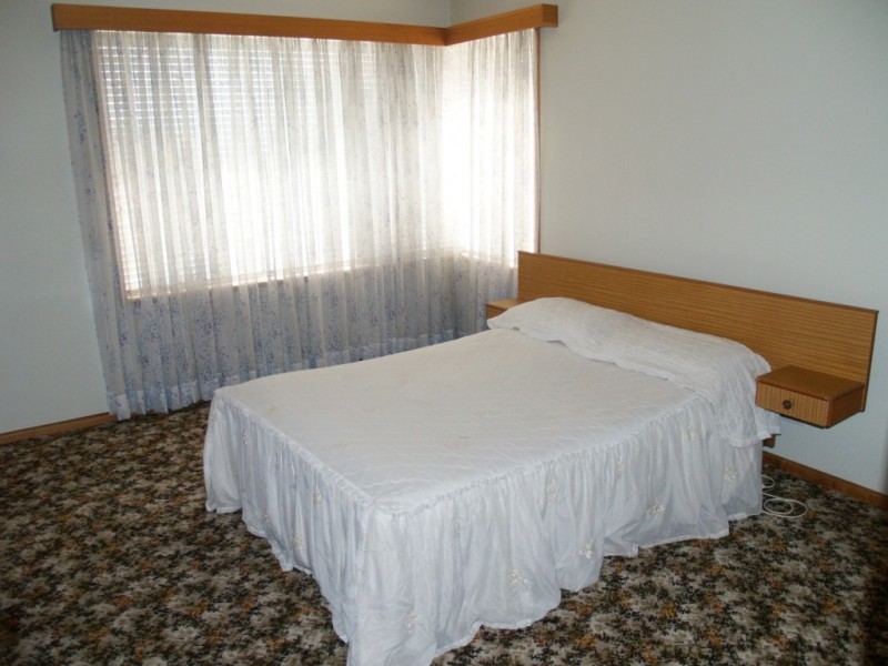 26 Spindler St, Bega NSW 2550