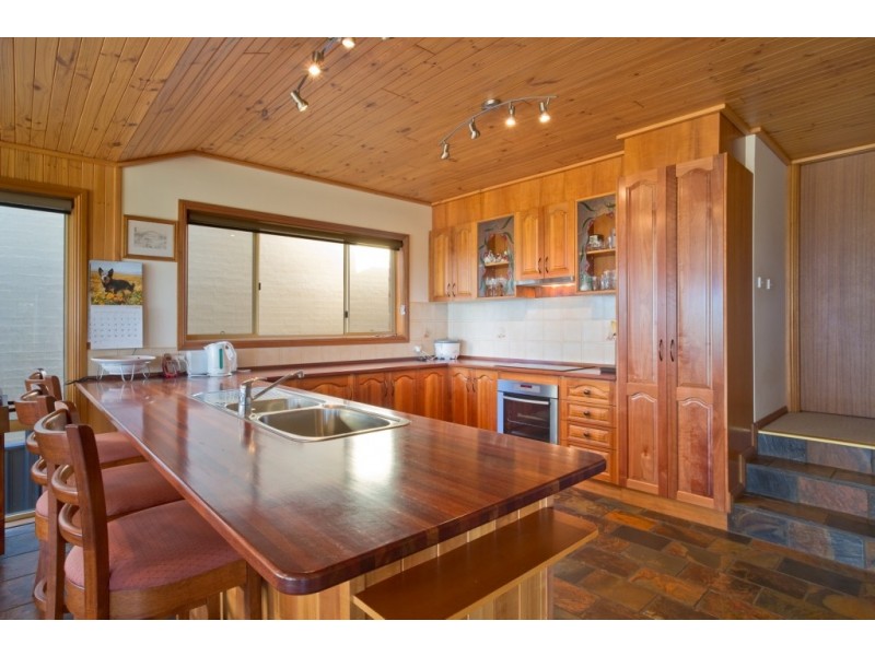 30 Oceanview Terrace, Tathra NSW 2550
