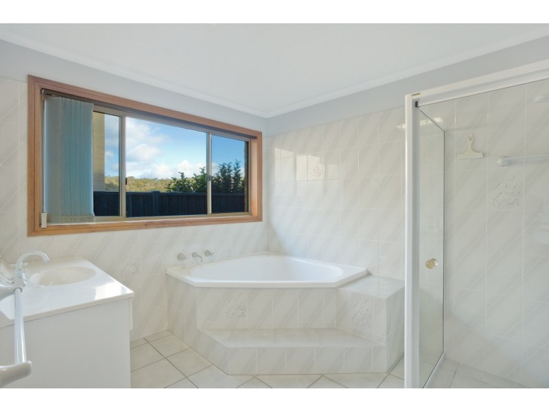 30 Oceanview Terrace, Tathra NSW 2550