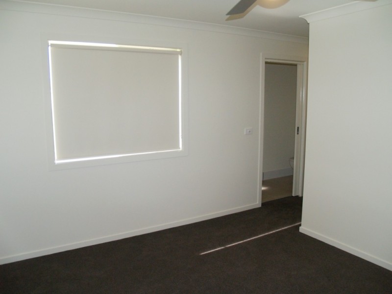 60 Glen Mia Drive, Bega NSW 2550