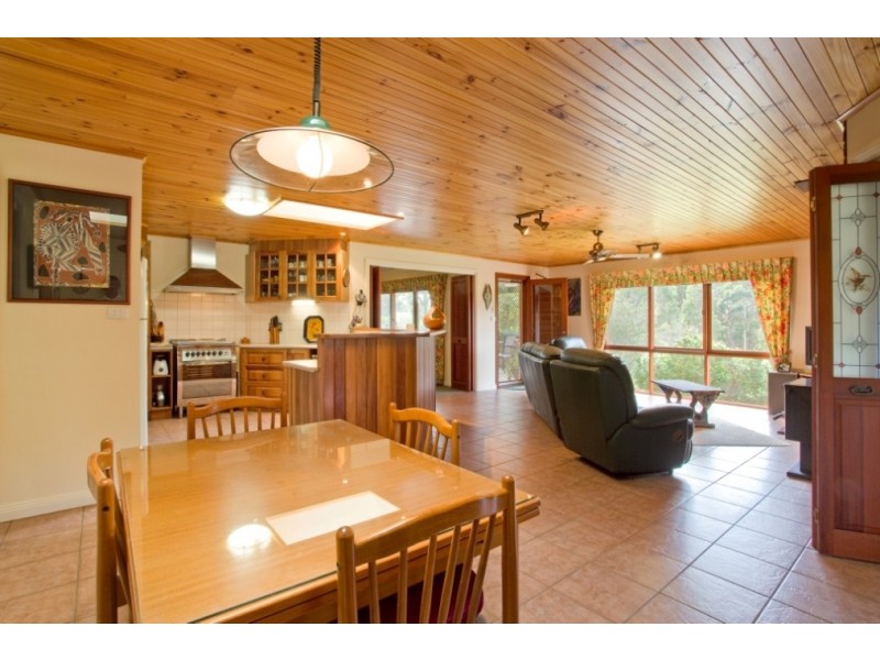 32 Tickalara Close, Tathra NSW 2550