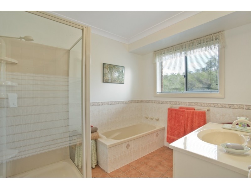 32 Tickalara Close, Tathra NSW 2550