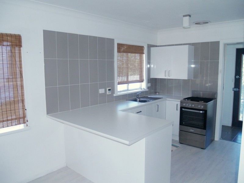 26 Meringo St, Bega NSW 2550