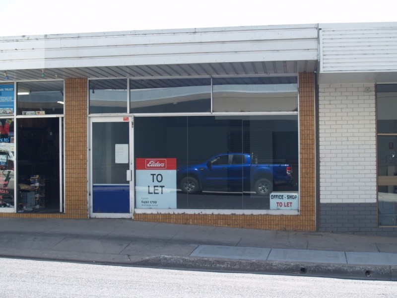 145-147 Auckland St, Bega NSW 2550