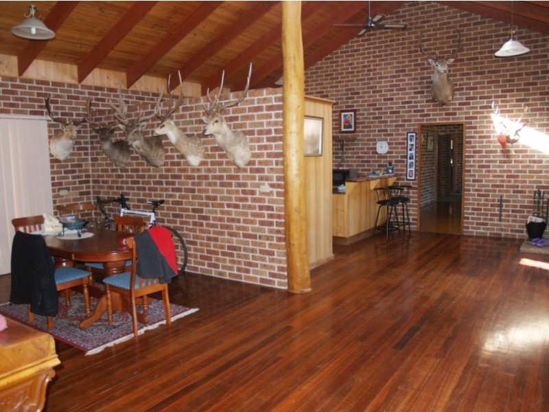 675 Angledale Rd, Bega NSW 2550