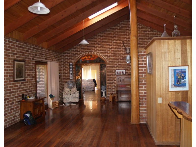 675 Angledale Rd, Bega NSW 2550