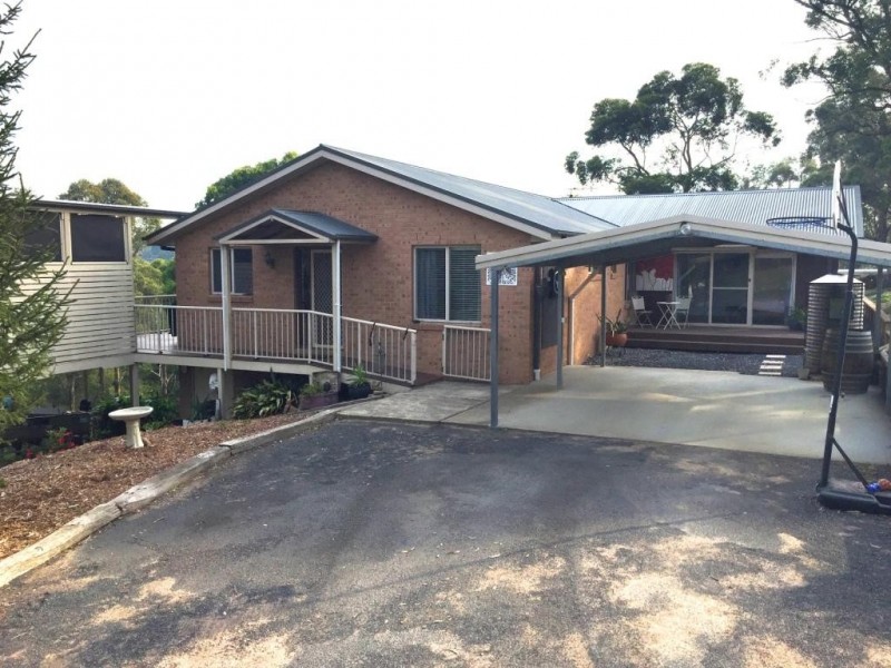 38 Kisimul Rd, Bega NSW 2550
