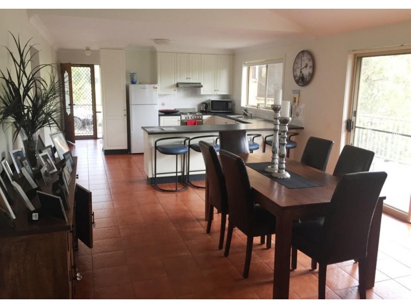 38 Kisimul Rd, Bega NSW 2550